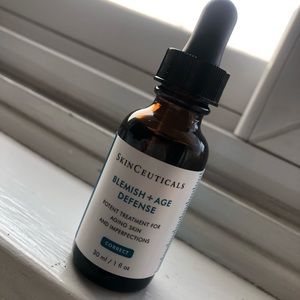 SkinCeuticals BLEMISH + AGE DEFENSE